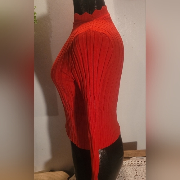 Brave Soul London Red Mock Crew Long Sleeve Top M - Picture 4 of 7